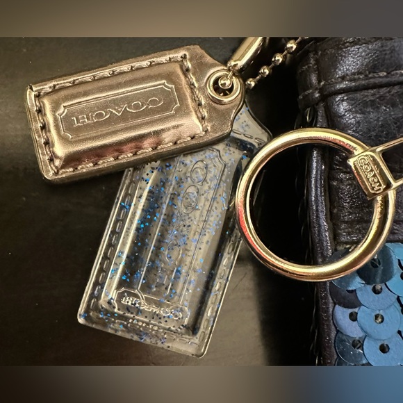 Coach XL Poppy Sequin Wristlet Sapphire Blue Bag Rare - Picture 6 of 7
